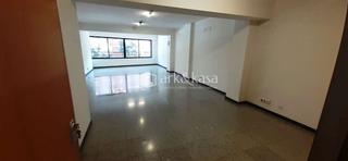 Rent Office space in Barrio de Patraix. Oficina alquiler zona cid