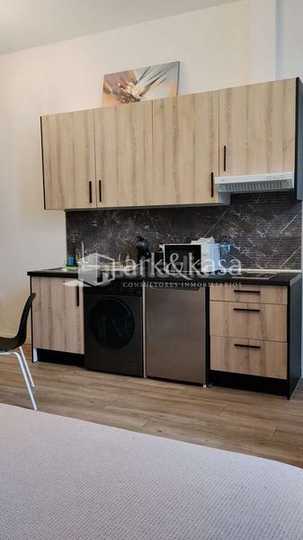 Apartamento venta zona ciudad de la justicia con licencia turística en Valencia - Imagen 11