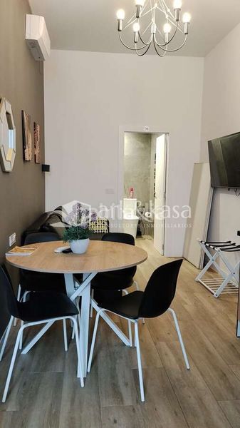 Apartamento venta zona ciudad de la justicia con licencia turística en Valencia - Imagen 8