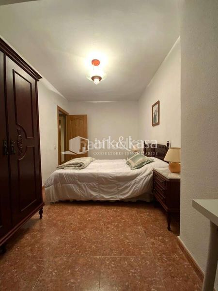 Foto 26b56c3b-cc45-4fc5-bd77-a0341a782c2f. Rent flat in Ciutat Jardí Valencia