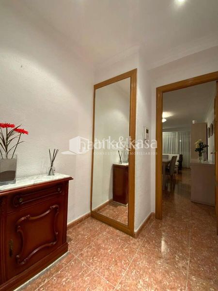 Foto 47c46357-161d-4909-b032-ad7be781012a. Rent flat in Ciutat Jardí Valencia