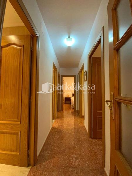 Foto af069abe-3003-4071-813a-008edb73e8f3. Rent flat in Ciutat Jardí Valencia