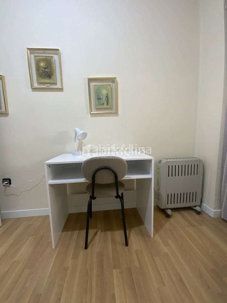 Foto 2023d494-23be-4551-afaf-4016e02b29d9. Rent flat in Aiora Valencia