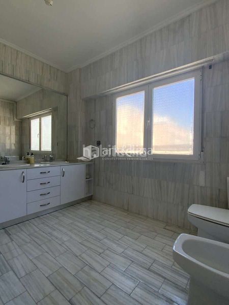 Foto dc078356-0517-4c5f-a919-6b2c3df56e13. Rent flat in Aiora Valencia