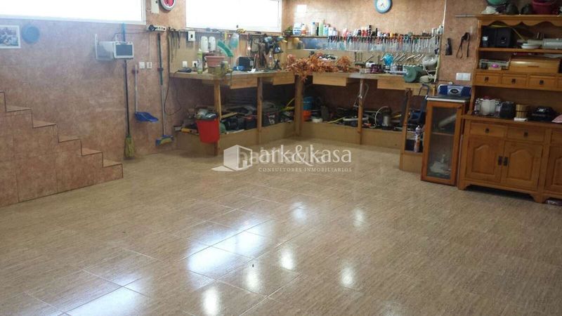 Foto 04001836-577a-40d8-83ff-4f84b1724039. Chalet  individual venta en Picassent