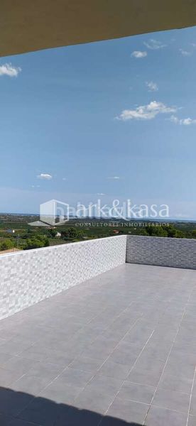 Foto 5259060a-b32e-4a58-bf2b-c1fe428fe693. Chalet  individual venta en Picassent
