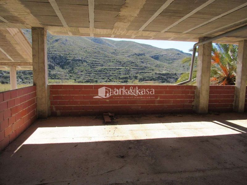 Foto f64c085d-d6b1-425b-bf5e-828b17a05bb5. Terreny residencial a Bugarra
