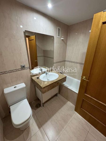 Foto 68370b26-96e5-49ca-be85-6d07e627c1cd. Affitto appartamento con parcheggio piscina in Penya-Roja - Avda. Francia Valencia