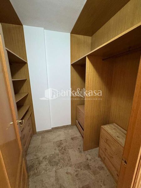 Foto d8bb1e9b-9a44-4471-82f9-4a6a64d1d2ea. Affitto appartamento con parcheggio piscina in Penya-Roja - Avda. Francia Valencia