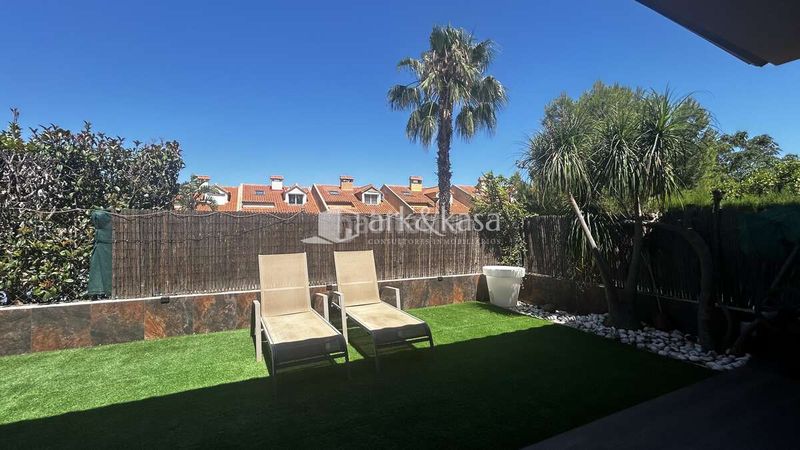 Foto 9f468c89-f92c-4ea4-af86-6d517f64e661. Lloguer casa adossada amb calefacció aparcament piscina a Bétera