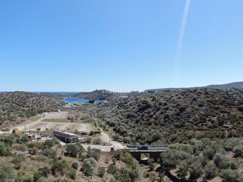 Foto bf78bd95-bf4d-46b5-ad1d-930a7ded6733. Terreny residencial a Cadaqués