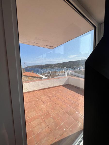 Foto cc5897a1-c738-44b4-967c-f0f0df3b3d99. Casa  de pueblo con mucho encanto y vistas al mar.casa de pueblo con vistas al mar y excelente ubicación, situada en medio de cadaq en Cadaqués