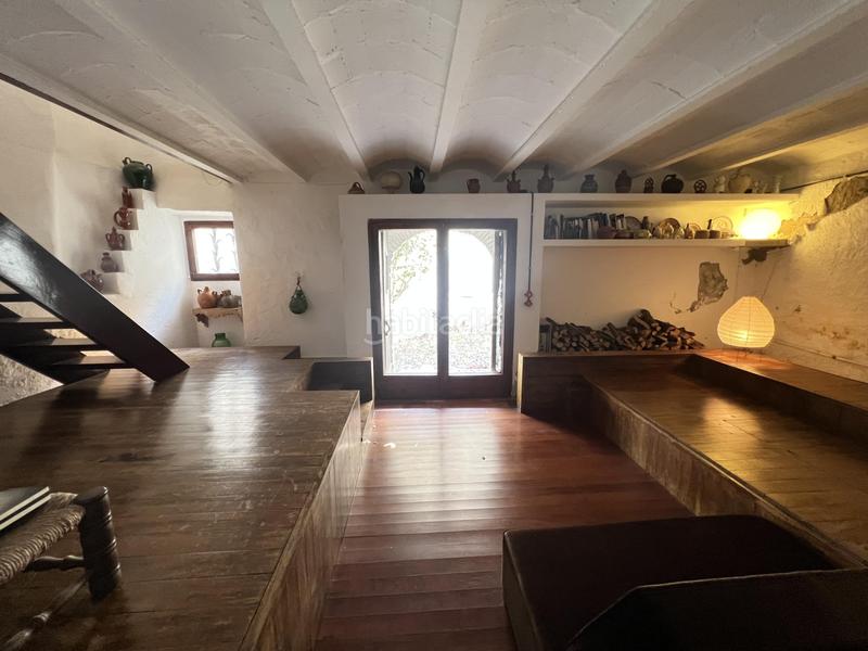 Foto d4a5bb2d-0b44-4d9b-b942-04a9463aae74. Casa  de pueblo con mucho encanto y vistas al mar.casa de pueblo con vistas al mar y excelente ubicación, situada en medio de cadaq en Cadaqués