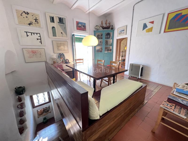 Foto dc86aec6-facf-4fa0-a58a-3b67ae6fcc60. Casa  de pueblo con mucho encanto y vistas al mar.casa de pueblo con vistas al mar y excelente ubicación, situada en medio de cadaq en Cadaqués