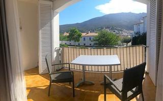 Pis a Cadaqus. Apartamento en venta situado en la zona de les creus, en cadaqu