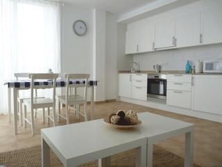 Pis  Des traire. Acogedor apartamento de dos habitaciones junto al centroubicado