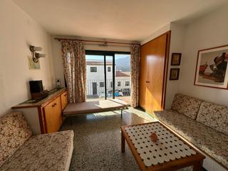 Pis  Ctra. portlligat. Acogedor apartamento tipo estudio en la zona de saguarda, cadaqu