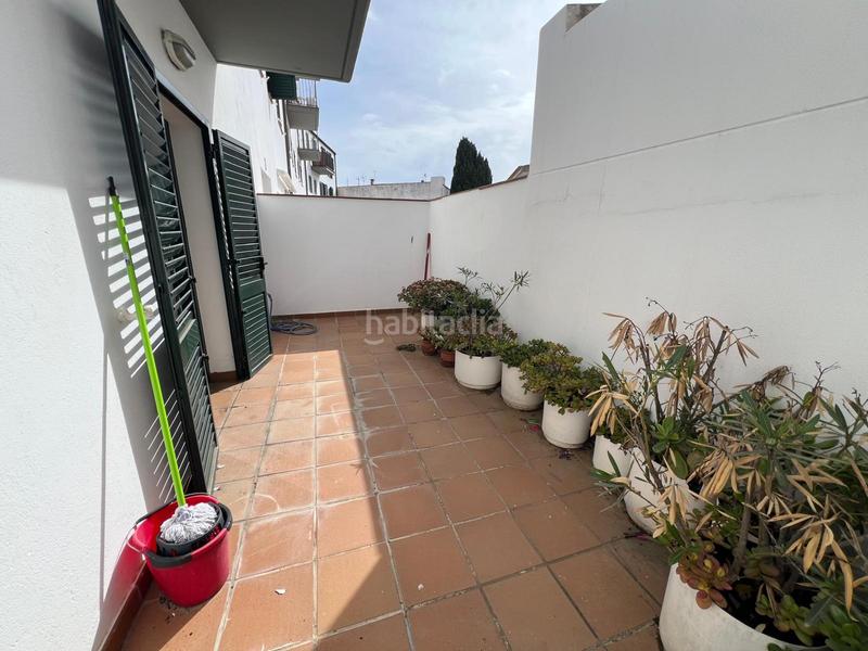 Foto 41515e67-5970-42f2-85ca-cb66c34fa180. Piso apartamento con plaza de parking.apartamento con excelente situación. situado en el centro , cerca de la playa y comerc en Cadaqués