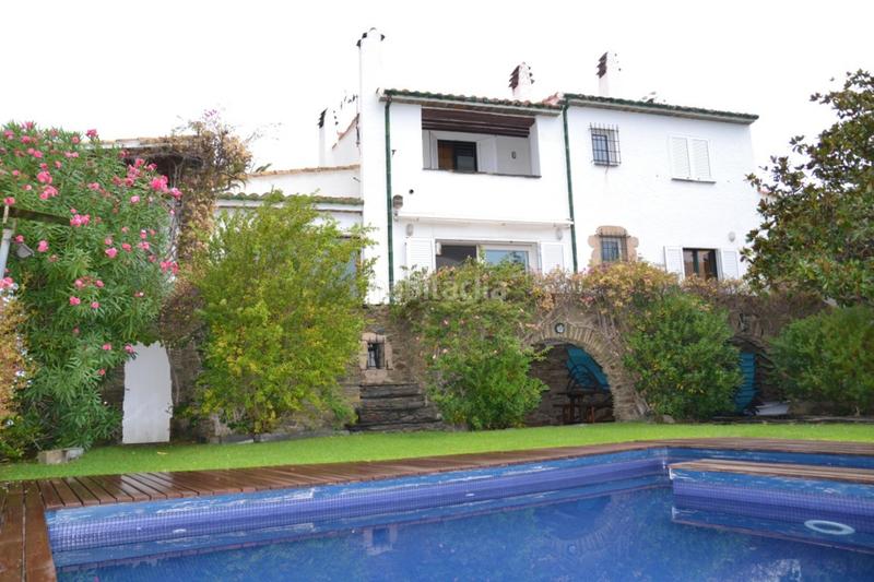 Foto 4239574a-d336-4916-9eea-aece1a835808. Maison avec parking dans Cadaqués