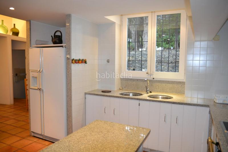 Foto 4a4b6159-b7ad-4d1d-9af7-f506af5235d0. Maison avec parking dans Cadaqués