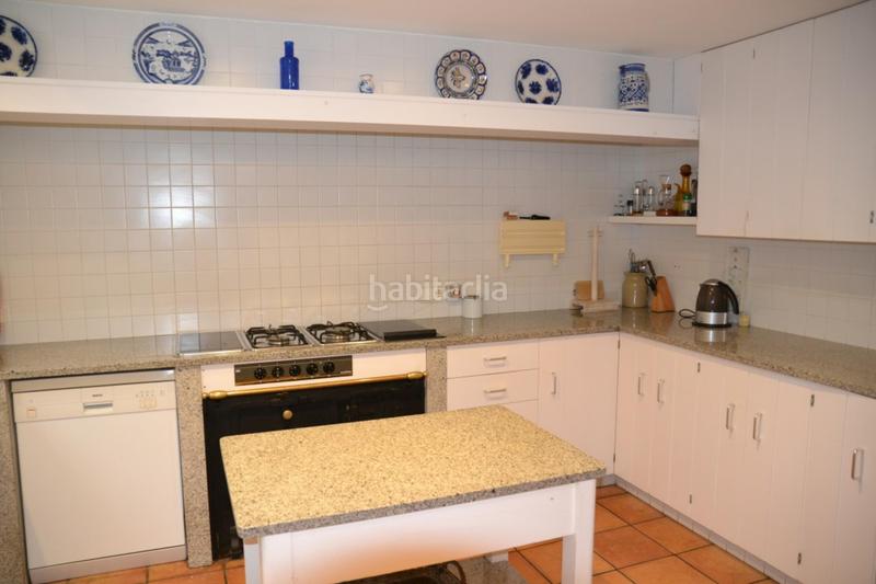 Foto b4812c5c-3cb7-4812-88e4-7a24f7c0bd92. Maison avec parking dans Cadaqués