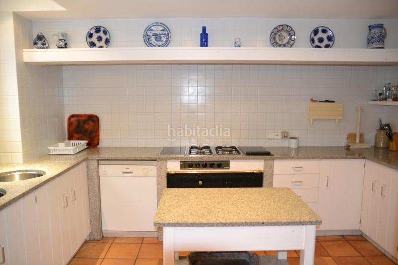 Foto c69b9271-7f3b-4de5-94a3-24e271e9f15a. Maison avec parking dans Cadaqués