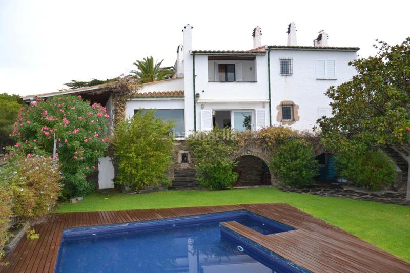 Foto e83e6512-9f70-48e2-b552-fc4f8695eb1d. Maison avec parking dans Cadaqués