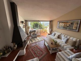 Appartamento  Ctra. portlligat, porta a. Apartamento con terraza y vistas al mar en cadaqués  zona saguar