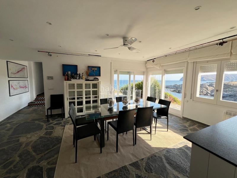 Foto 53e8f2a7-8110-43bb-bb3d-2f12146a6d2e. Casa exclusiva casa unificada en primera línea de mar vistas panorámicas desde todos los ángulosespectacular propiedad que originalmen en Cadaqués