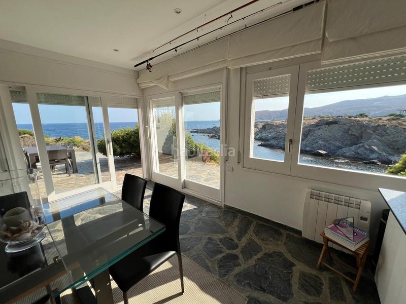 Foto d7780193-3fa9-485c-87d7-84035879545e. Casa exclusiva casa unificada en primera línea de mar vistas panorámicas desde todos los ángulosespectacular propiedad que originalmen en Cadaqués