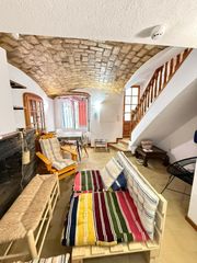 Casa  Call. Casa con encanto en el corazón de cadaqués  calle des call.descu