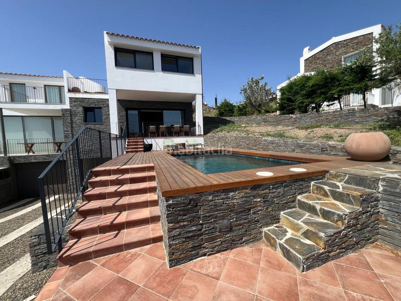 Foto 013adac0-c0cd-431f-beb0-470b2c53f027. Casa amb aparcament piscina a Cadaqués