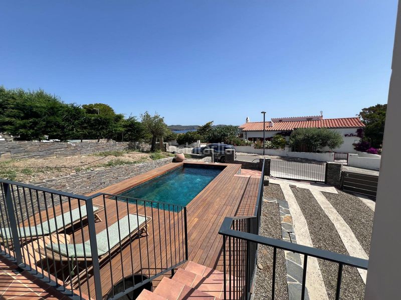 Foto 2d6fc9f1-daa3-40c1-90b0-b2587eaf26b1. Casa amb aparcament piscina a Cadaqués