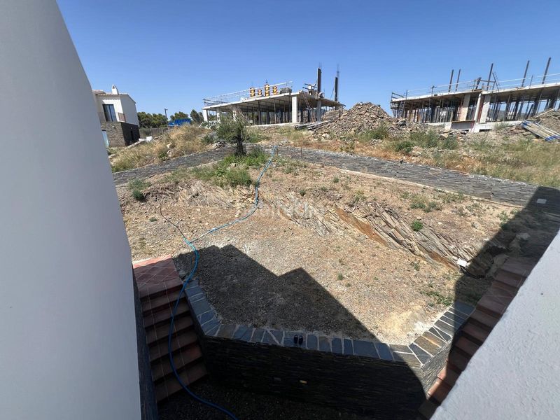 Foto f87fa4fc-0a3c-4d43-adec-fab58aee69b2. Casa amb aparcament piscina a Cadaqués