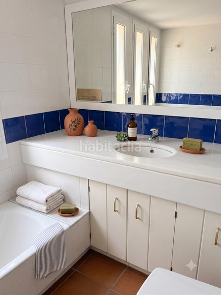Foto 540907d9-8549-4d38-abe6-5aa8de8eaec3. Casa amb aparcament a Cadaqués