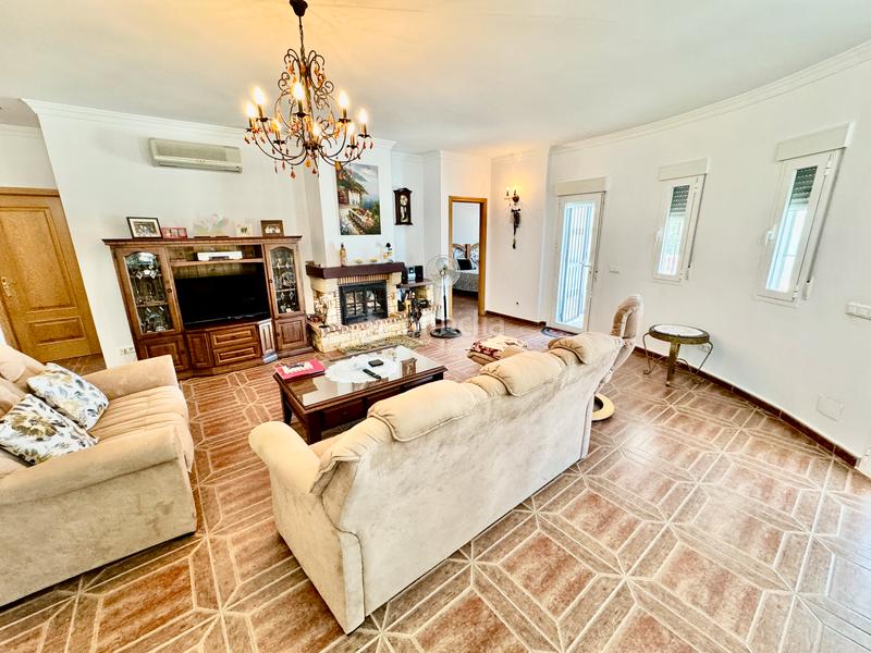 Foto 69020394-886f-4d24-ba0e-6ec18a1c9ef4. Casa in cuesta de guanos 29753 in Arenas