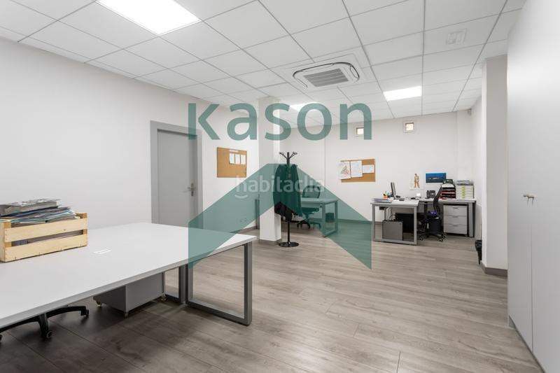 Foto 50d80b62-ce4e-44f8-a99d-f9cd7d6fc10a. Büro mit parking in Acacias Madrid
