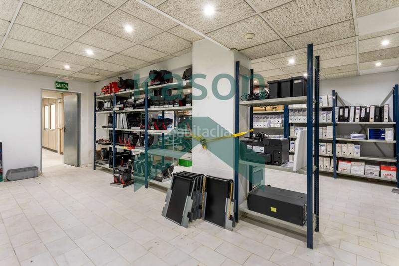 Foto 2a2b8c8c-e465-4e10-b63c-ac5732cd7ac8. Office space with parking in Acacias Madrid