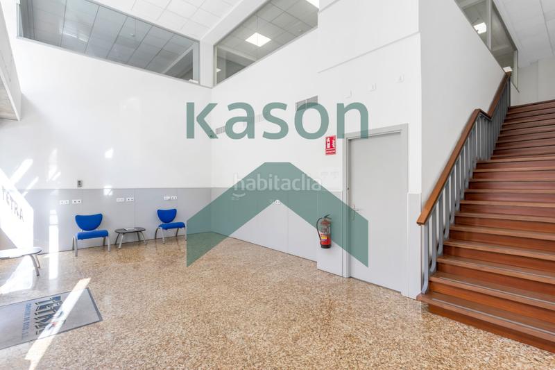 Foto e8a1ae9a-7736-4273-a3fd-da253ac7bedc. Office space with parking in Acacias Madrid