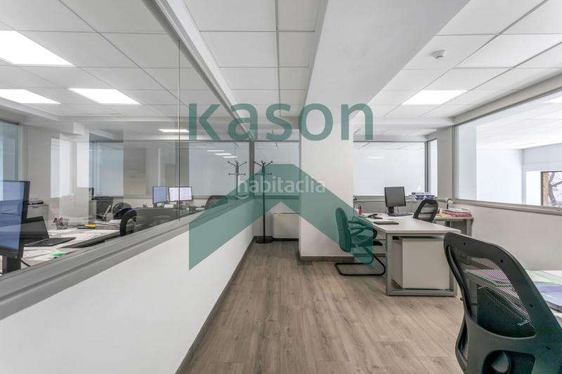 Foto 645e068a-86c8-4daf-b0fa-734be427c745. Ufficio con parcheggio in Acacias Madrid
