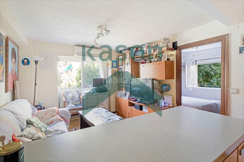 Foto b2594746-d8a6-4699-a1bd-a40db49830af. Etagenwohnung mit heizung in Simancas Madrid