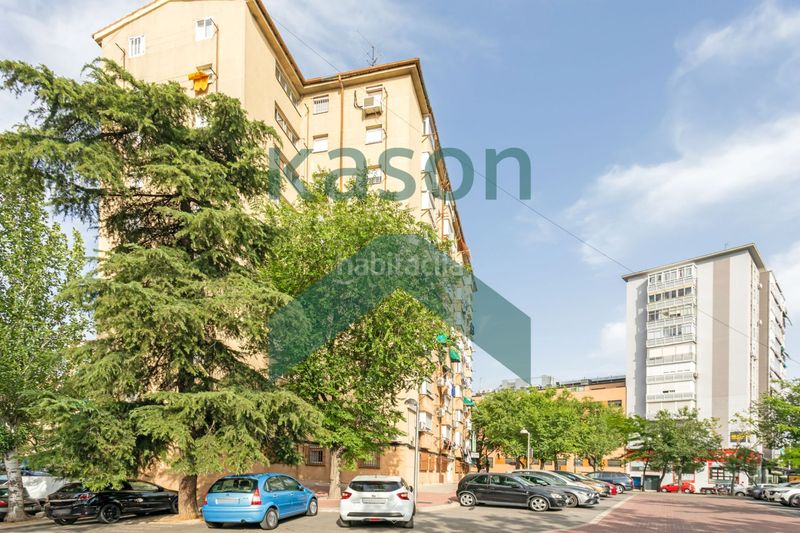Foto a114b7d4-7e55-4fc9-b652-bb7bd2080d19. Piso en Pueblo Nuevo Madrid