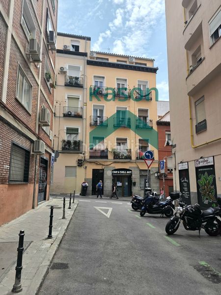 Foto ca44b1ba-4415-4b6a-82b9-9a97a181398a. Piso en Embajadores-Lavapiés Madrid