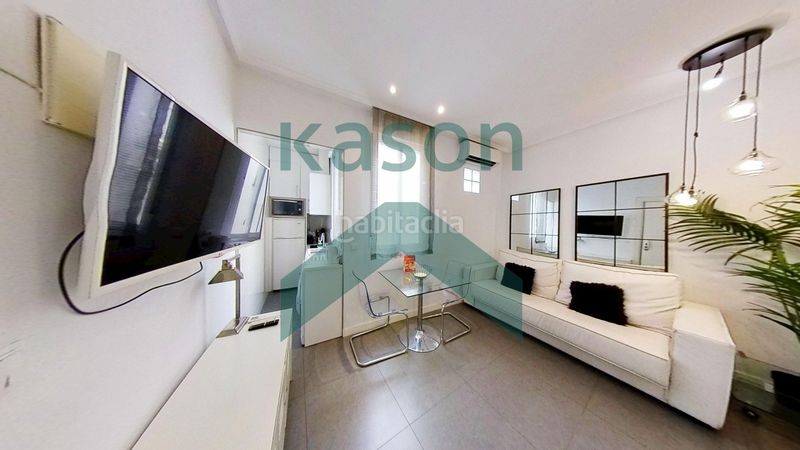 Foto 01e933f1-6337-49ee-9c1c-495a9331c8bd. Piso en Embajadores-Lavapiés Madrid