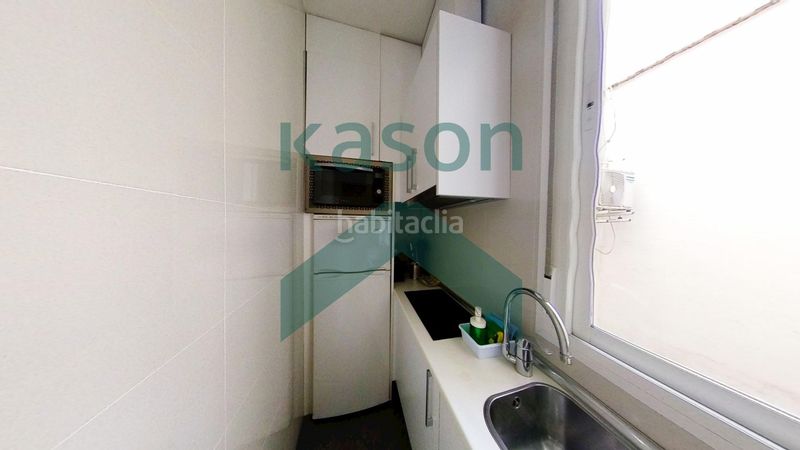 Foto b7f42576-251c-4eb5-8b7b-78806f46ce72. Piso en Embajadores-Lavapiés Madrid