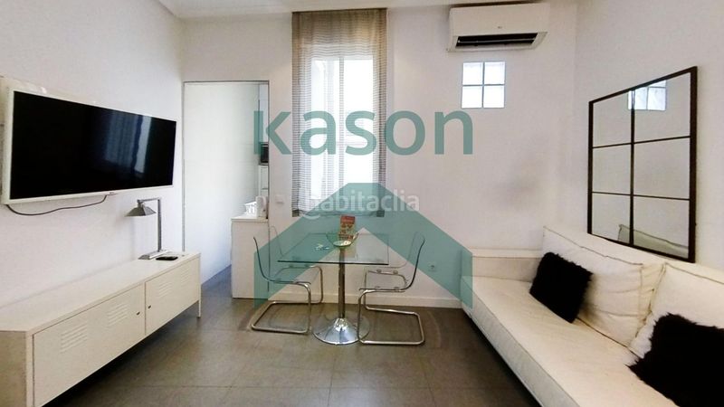 Foto bfbceaa0-dc95-4288-a4b3-9d30d38b01e4. Piso en Embajadores-Lavapiés Madrid