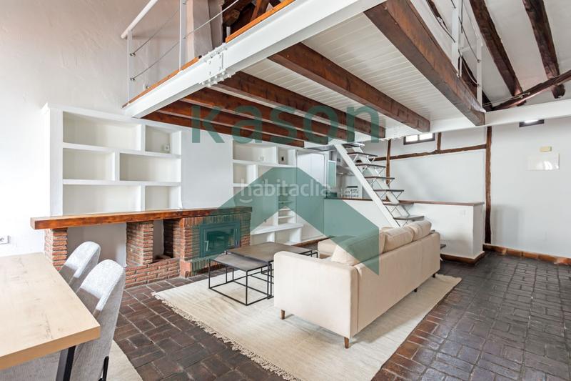 Foto 7a4c4f1c-6deb-4d56-b1ee-7466972ed2d1. Rent duplex with heating in Universidad-Malasaña Madrid