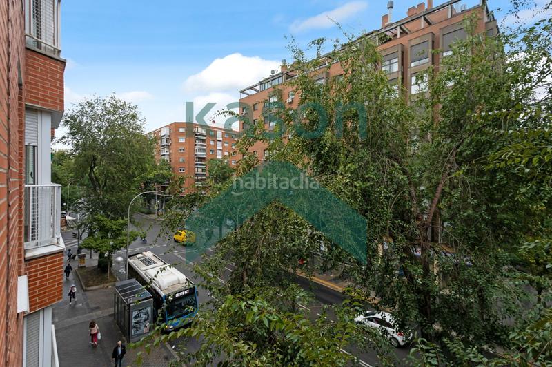 Foto 677ec5d7-d06b-40c2-8530-6263a69409a2. Flat with heating pool in Acacias Madrid