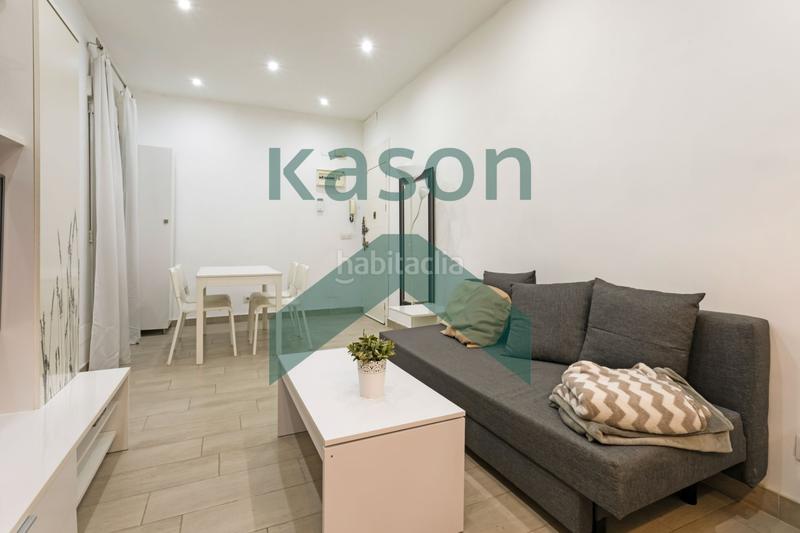 Foto 549dde0e-dc85-42b8-951e-dea305de76d8. Apartamento en Pacífico Madrid