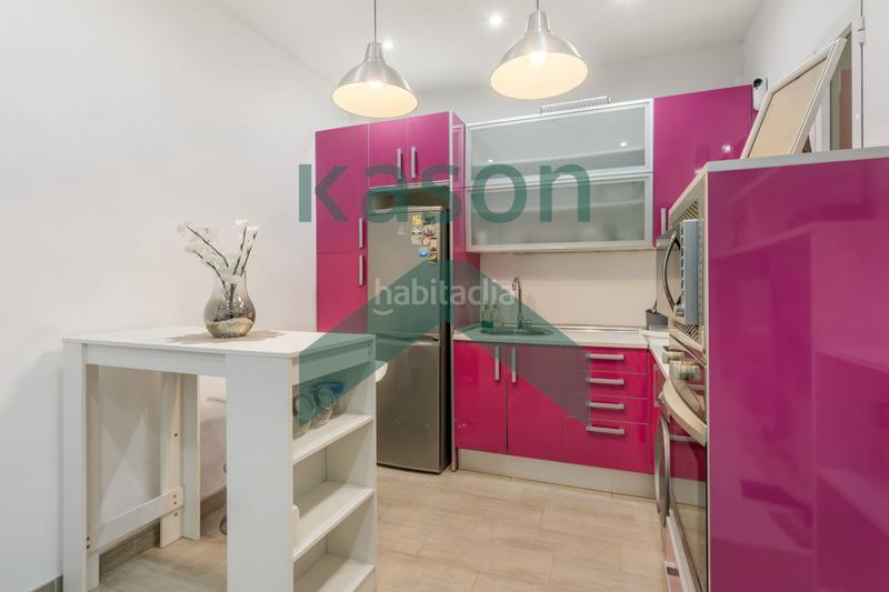 Foto b9dc1f31-a853-495a-b215-a39b7e3fdf43. Apartamento en Pacífico Madrid
